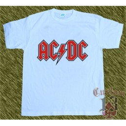 Camiseta, AC-DC, letras rojas