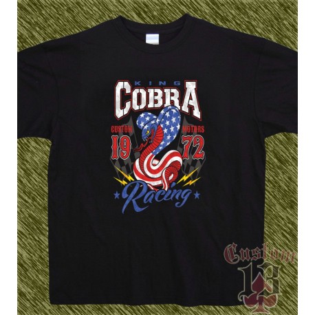 Camiseta negra, cobra