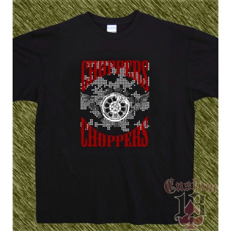 Camiseta negra, choppers rueda con alas