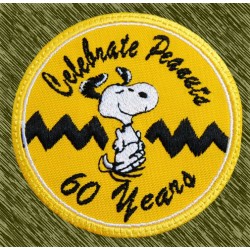 parche bordado, snoopy 60 years