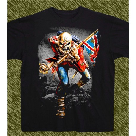 Camiseta negra, eddie, the trooper