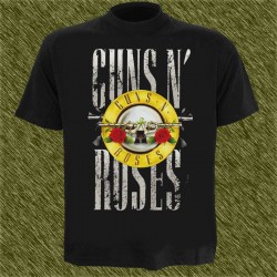 Camiseta negra, Guns n Roses, logo con nombre