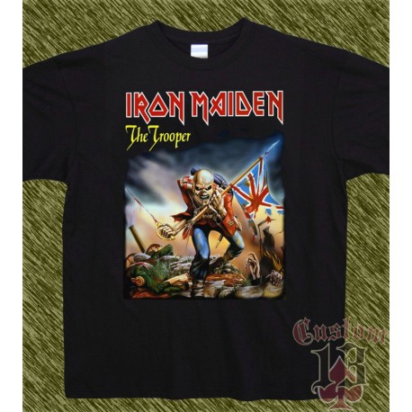 Camiseta negra,iron maiden, the trooper