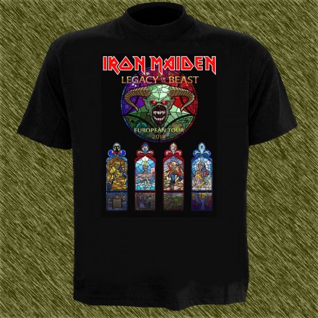 Camiseta negra, iron maiden, legacy of the beast II