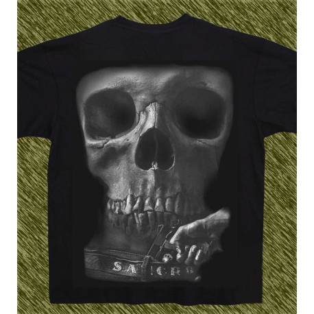 Camiseta negra, samcro calavera