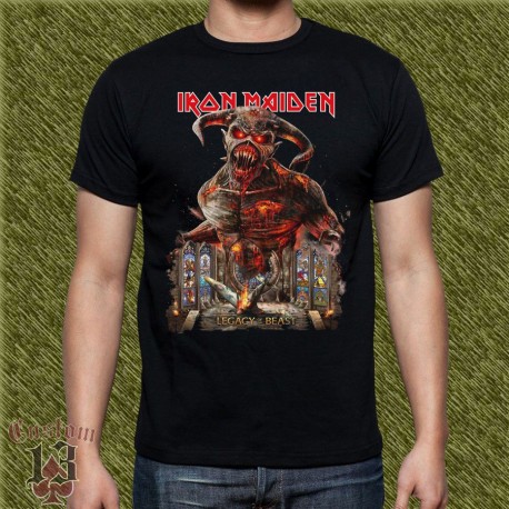 Camiseta negra, legacy of the beast 02