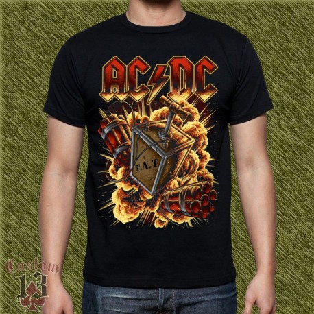 Camiseta negra, ac dc, tnt