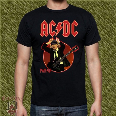 Camiseta negra, ac dc power up, angus