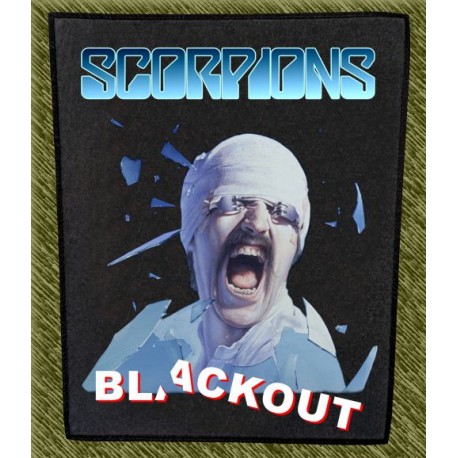 Espaldera Scorpions, Black out