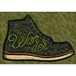 Parche bordado senderismo, bota wander negra
