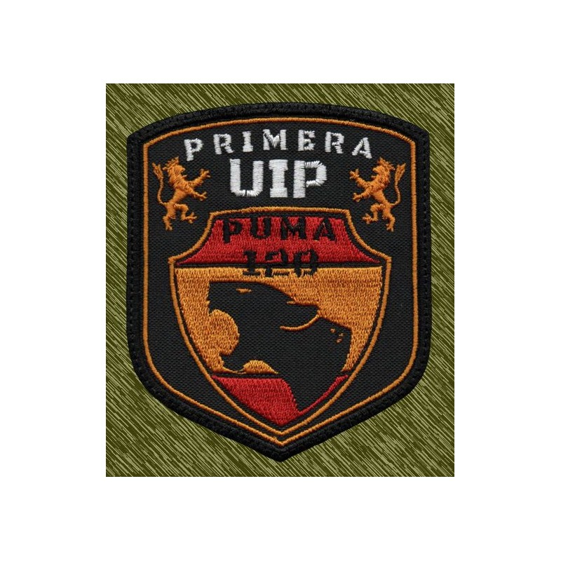 parche bordado, primera UIP puma
