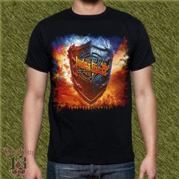 Camiseta Judas Priest, invincible shield